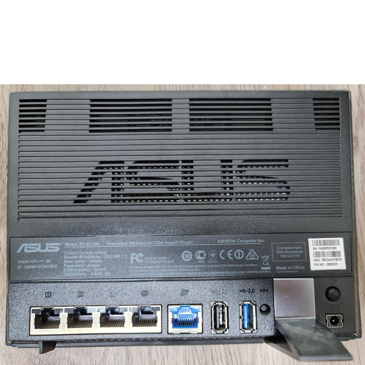 روتر دوبانده بی‌سیم ایسوس مدل RT-AC56S-2